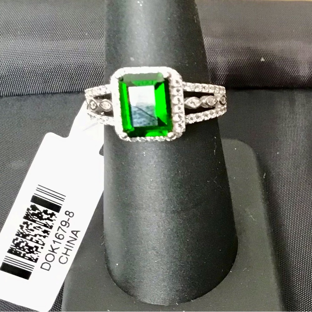 JTV Rectangle Green Diopside Halo Ring